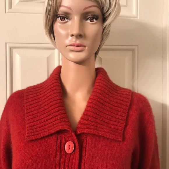 McDonald New Zealand Red Cardigan Size Small - Picture 2 of 12